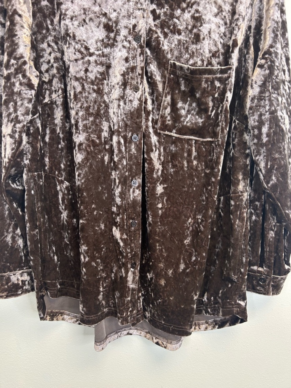 Crushed Velvet Button Up Shirt Size 1X Taupe Brown Boho Artsy Retro Whimsigoth - Picture 5 of 14